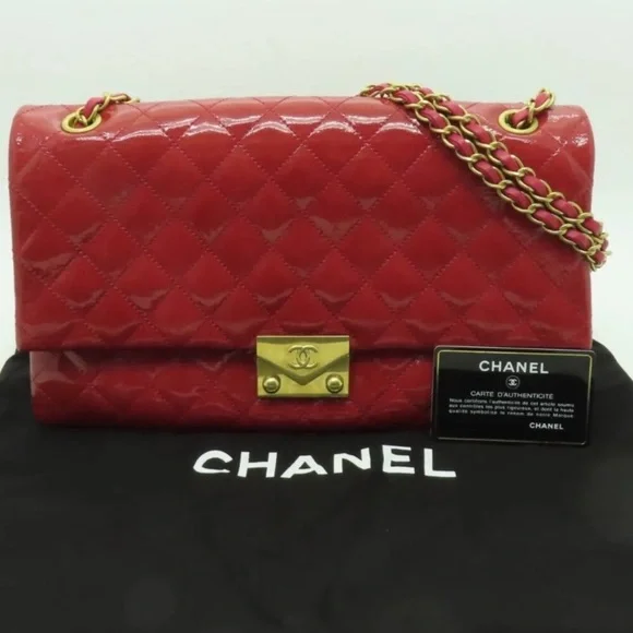 CHANEL Patent Goatskin Quilted Small 3 Pocket Accordion Flap - Picture 3 of 12